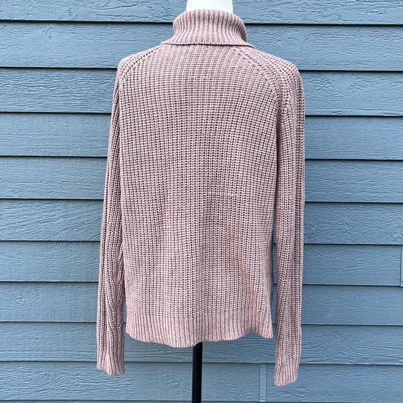 Jacqueline De Yong Turtleneck Sweater - Picture 4 of 10